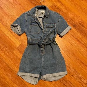 Top Shop denim shorts jumper with belt